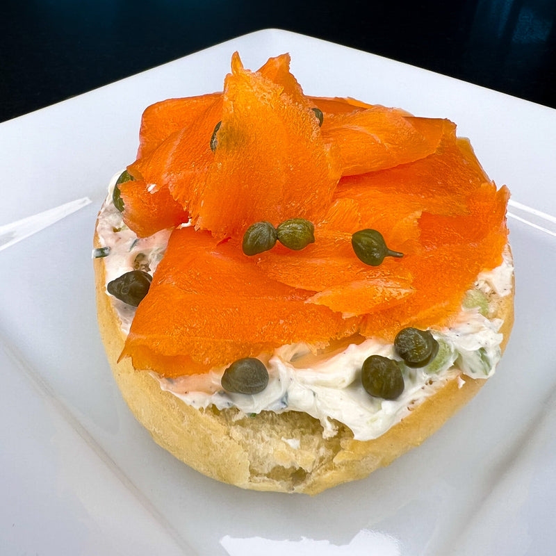 Smoked Salmon : Garlic Pepper